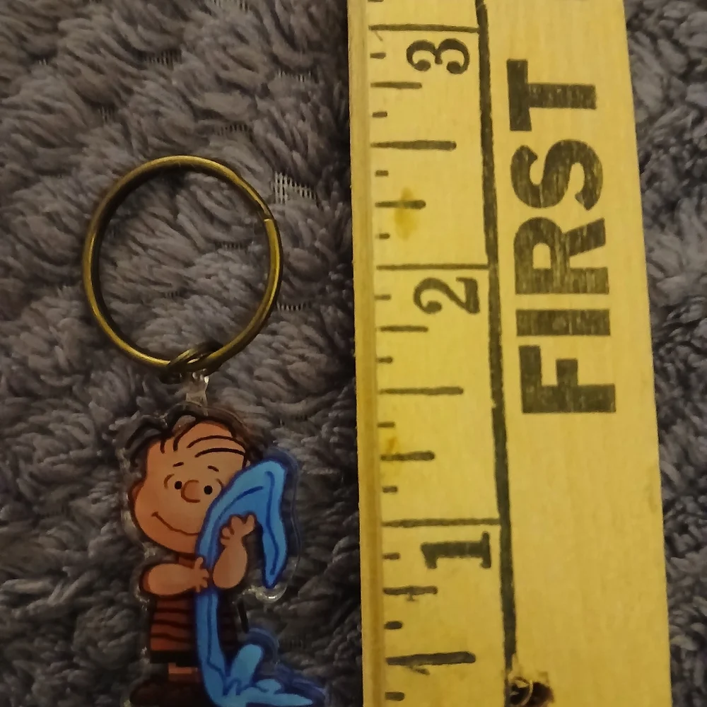 NWOT Peanuts Linus Cartoon Character Acrylic Keychain #18 - Picture 3 of 4